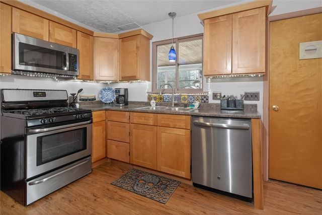 555 Elmgrove Road, Gates, NY 14606