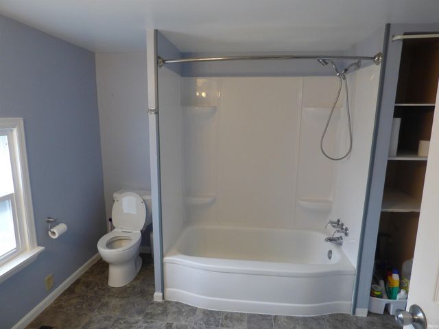 304 W Jefferson Street, Colfax, IN 46035