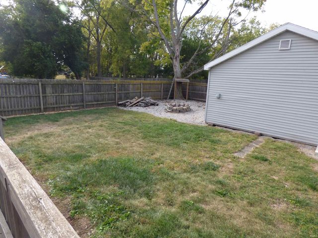 304 W Jefferson Street, Colfax, IN 46035