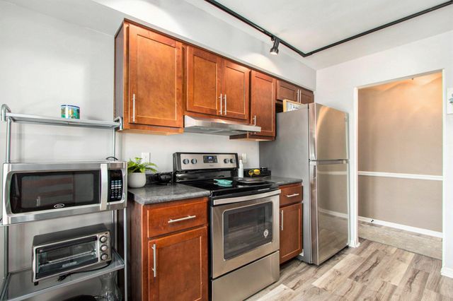 2305 Martha Street D2, Highland, IN 46322