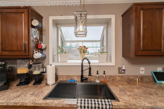 48894 Pattyn Drive, Chesterfield Township, MI 48051