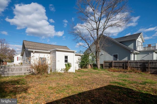 1213 OAK AVE, Shady Side, MD 20764