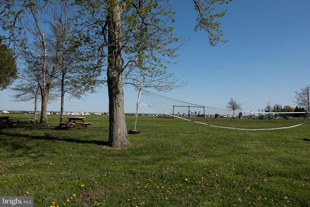 1213 OAK AVE, Shady Side, MD 20764