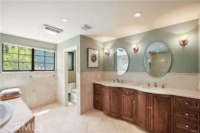 22755 Dale Court, Chatsworth, CA 91311