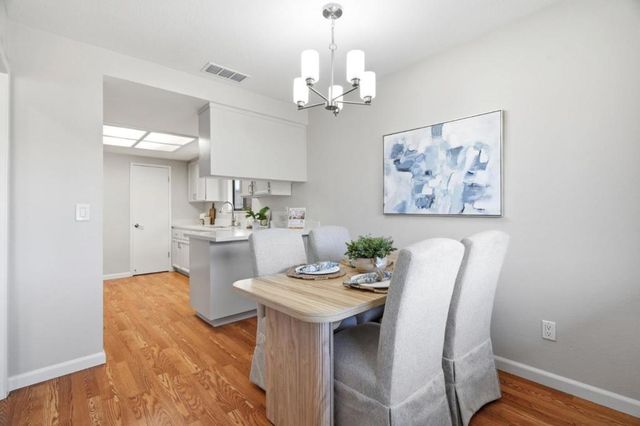 18953 Sara Park Circle, Saratoga, CA 95070