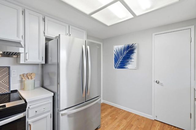 18953 Sara Park Circle, Saratoga, CA 95070