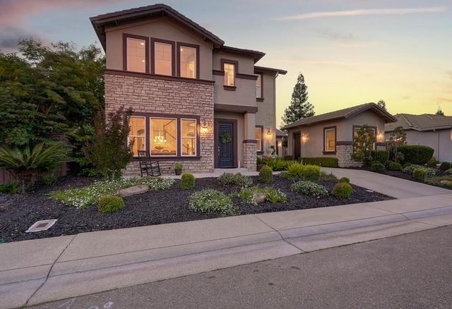 1013 Sandwick Way, Folsom, CA 95630