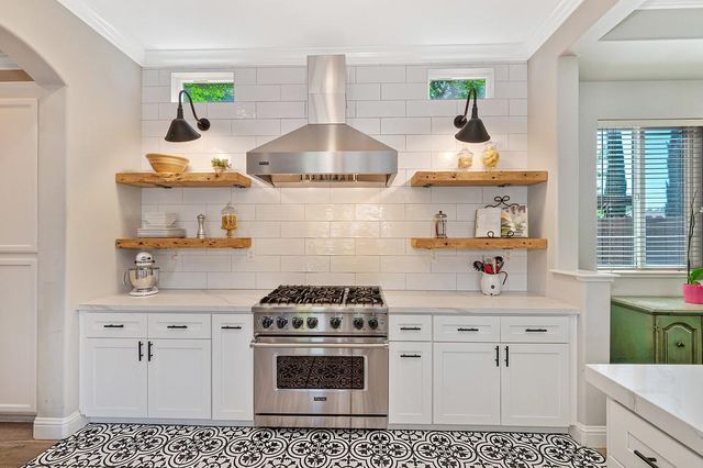 1013 Sandwick Way, Folsom, CA 95630