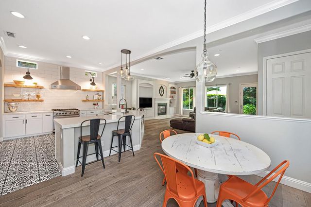 1013 Sandwick Way, Folsom, CA 95630