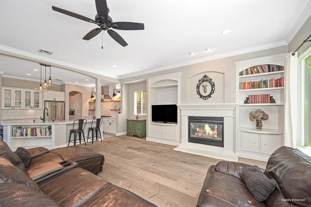 1013 Sandwick Way, Folsom, CA 95630