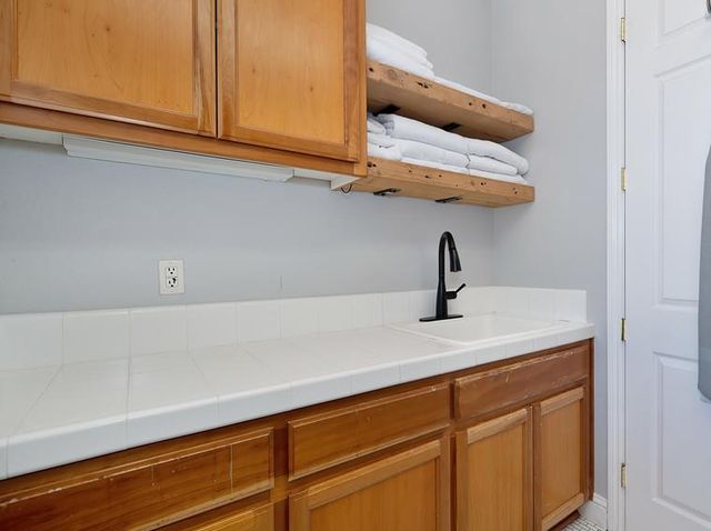 1013 Sandwick Way, Folsom, CA 95630