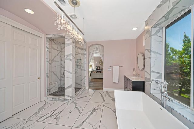 1013 Sandwick Way, Folsom, CA 95630