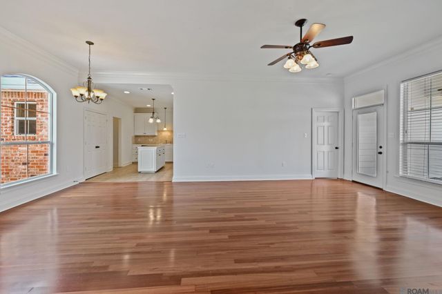 12501 Dutchtown Villa Dr, Geismar, LA 70734