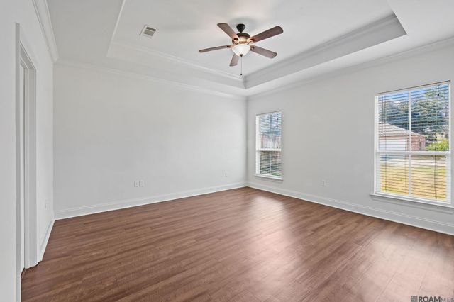 12501 Dutchtown Villa Dr, Geismar, LA 70734