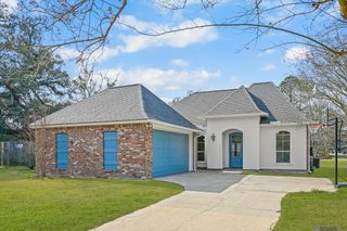 12501 Dutchtown Villa Dr, Geismar, LA 70734