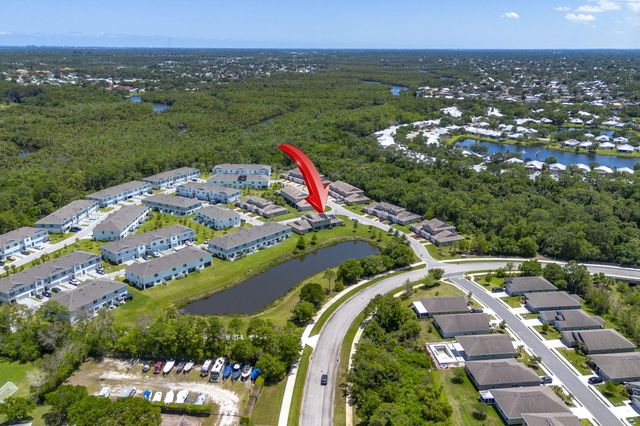 696 NE Waters Edge Lane, Port St. Lucie, Port St Lucie, FL 34983