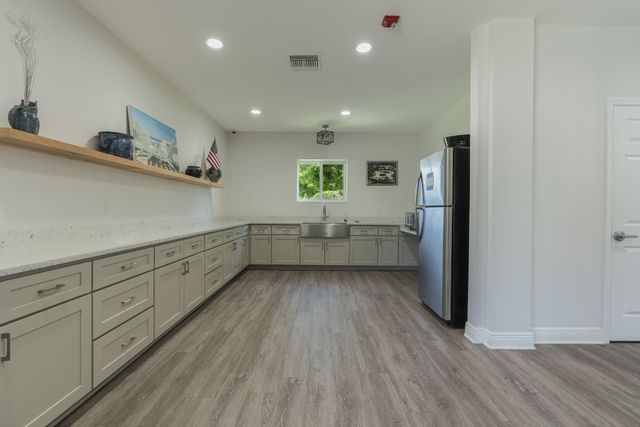 696 NE Waters Edge Lane, Port St. Lucie, Port St Lucie, FL 34983