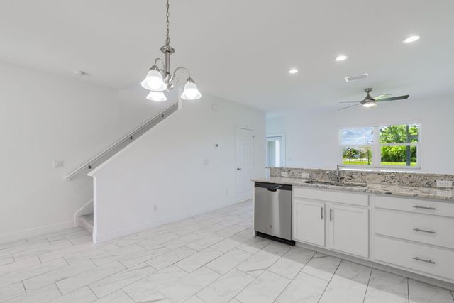 696 NE Waters Edge Lane, Port St. Lucie, Port St Lucie, FL 34983