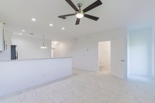 696 NE Waters Edge Lane, Port St. Lucie, Port St Lucie, FL 34983