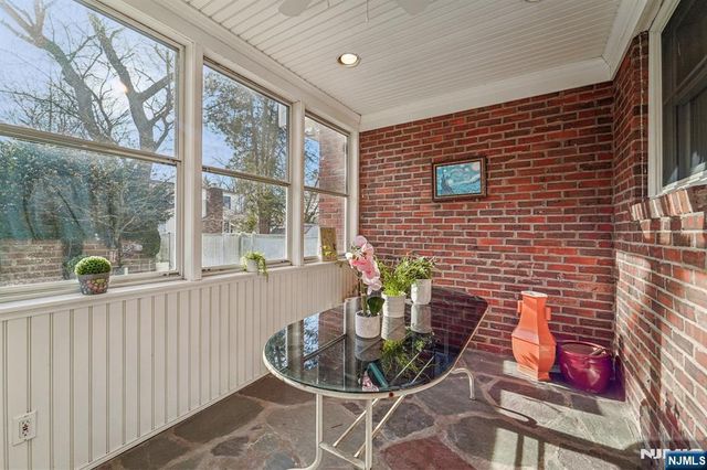 15 Dunn Place, Dumont, NJ 07628