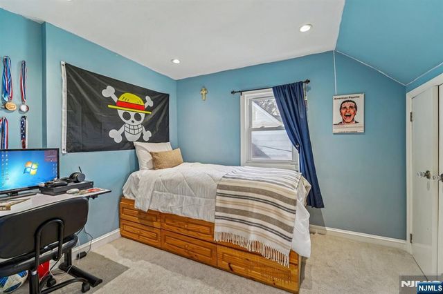 15 Dunn Place, Dumont, NJ 07628