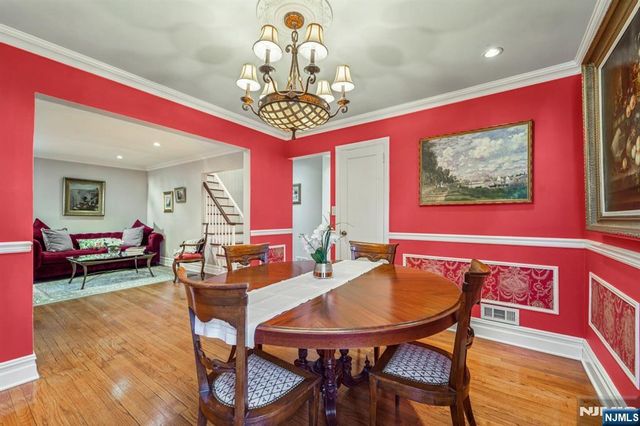 15 Dunn Place, Dumont, NJ 07628