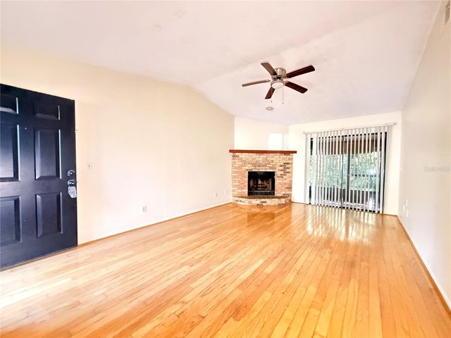 1708 FOXHALL CIRCLE, Kissimmee, FL 34741