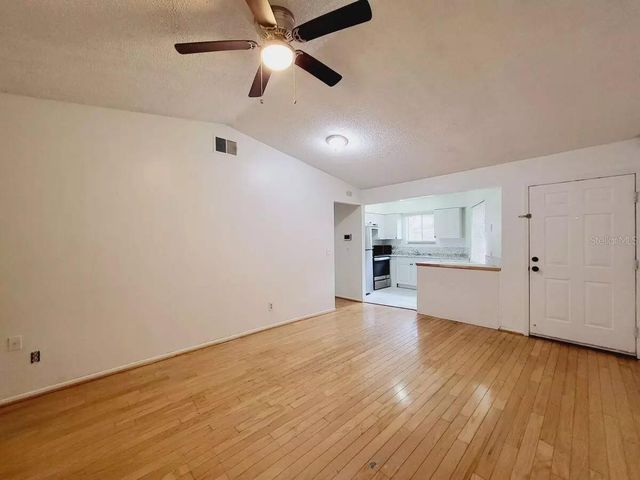 1708 FOXHALL CIRCLE, Kissimmee, FL 34741