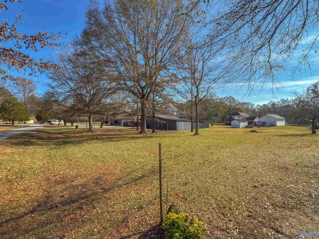 3011 County Road 327, Moulton, AL 35650