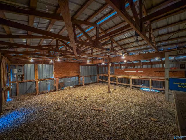 3011 County Road 327, Moulton, AL 35650