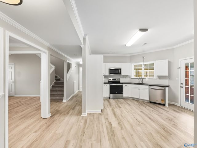 3011 County Road 327, Moulton, AL 35650