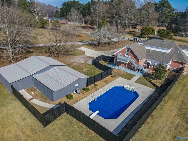 3011 County Road 327, Moulton, AL 35650