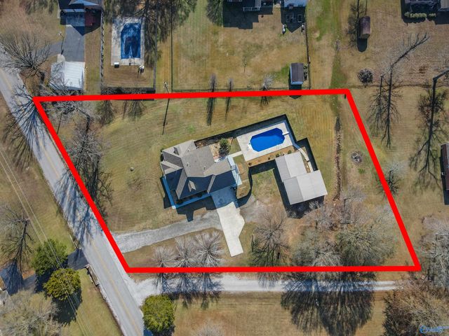 3011 County Road 327, Moulton, AL 35650