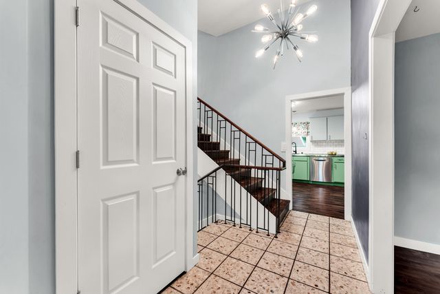 5529 S Dollison Avenue, Springfield, MO 65810