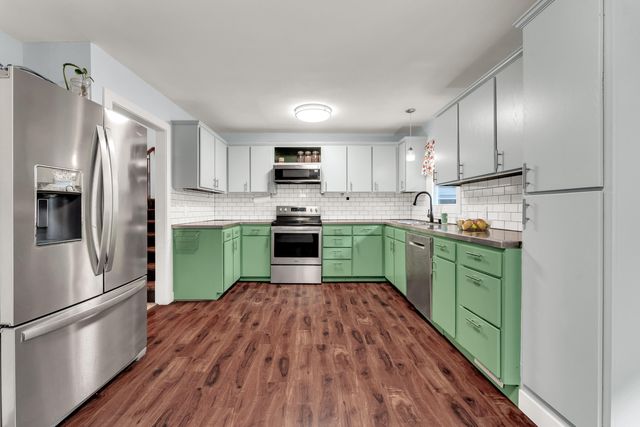 5529 S Dollison Avenue, Springfield, MO 65810