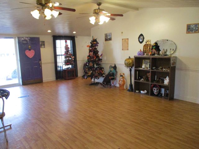 908 Bear Cub Run, Centerville, TN 37033