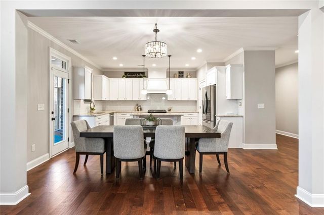 805 Carnegie Court, Locust Grove, GA 30248