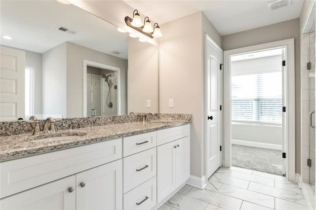 805 Carnegie Court, Locust Grove, GA 30248