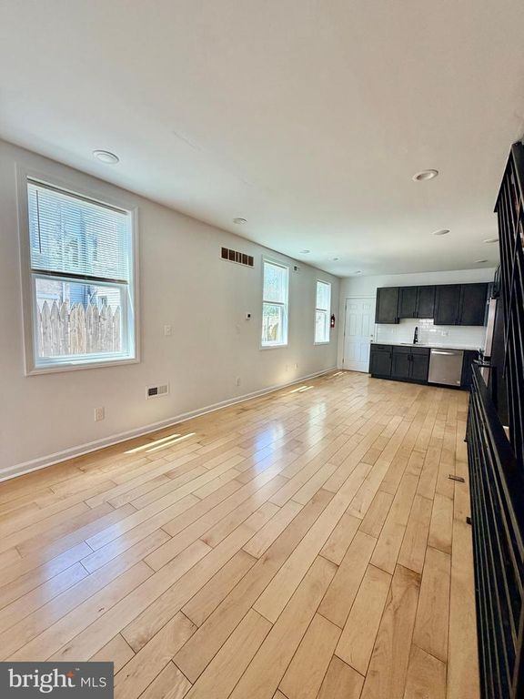 2802 W AGATE ST, Philadelphia, PA 19134