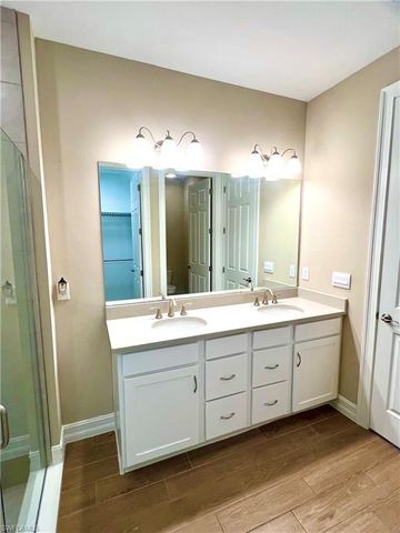 1130 Rolling Brook LN, Naples, FL 34114