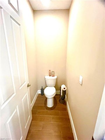 1130 Rolling Brook LN, Naples, FL 34114