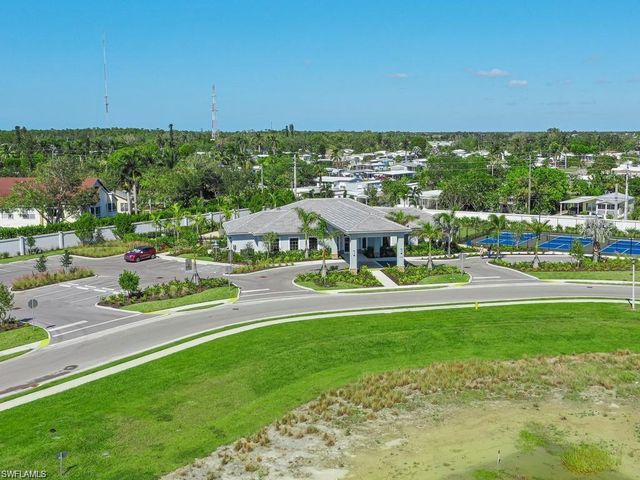 1130 Rolling Brook LN, Naples, FL 34114