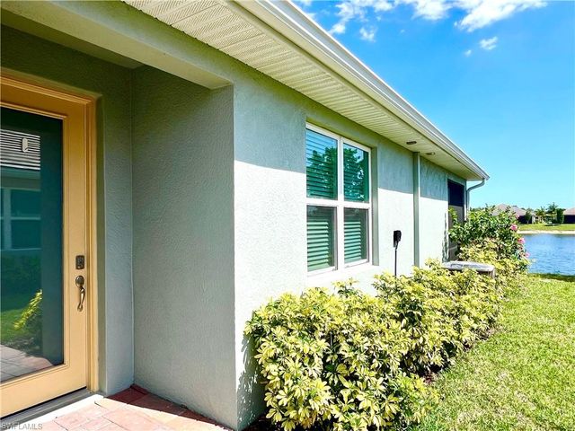 1130 Rolling Brook LN, Naples, FL 34114