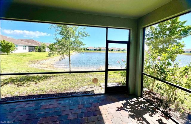 1130 Rolling Brook LN, Naples, FL 34114