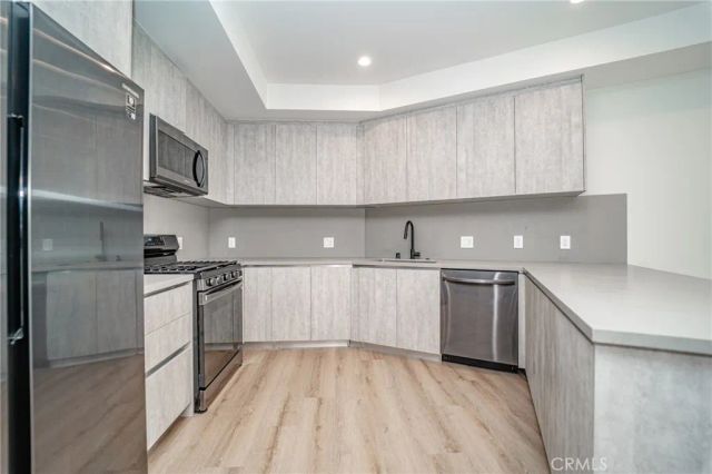 2828 London Street 307, Los Angeles, CA 90026