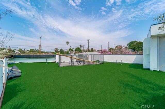 2828 London Street 307, Los Angeles, CA 90026