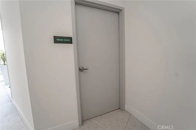 2828 London Street 307, Los Angeles, CA 90026