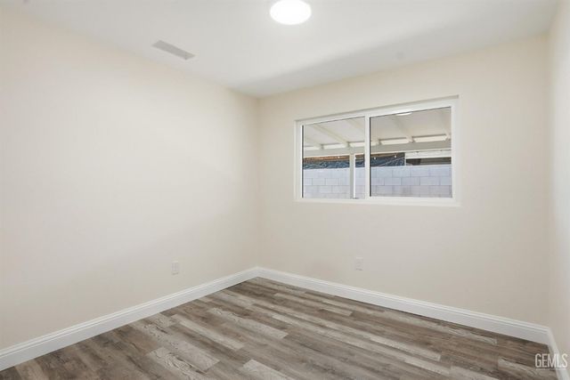 220 Wooner Drive, Arvin, CA 93203