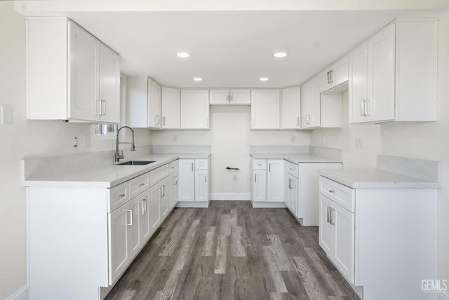 220 Wooner Drive, Arvin, CA 93203