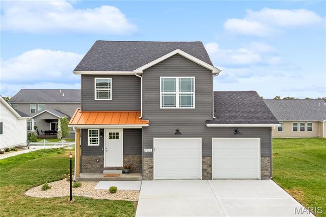 7066 Savannah Drive, Glen Carbon, IL 62034